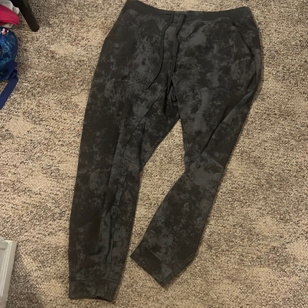 Mens Lululemon sweatpants